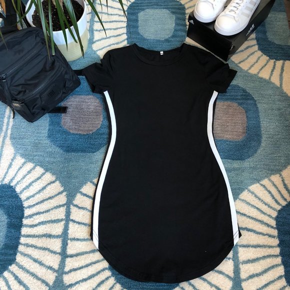 SHEIN T-Shirt Dress - Picture 3 of 8